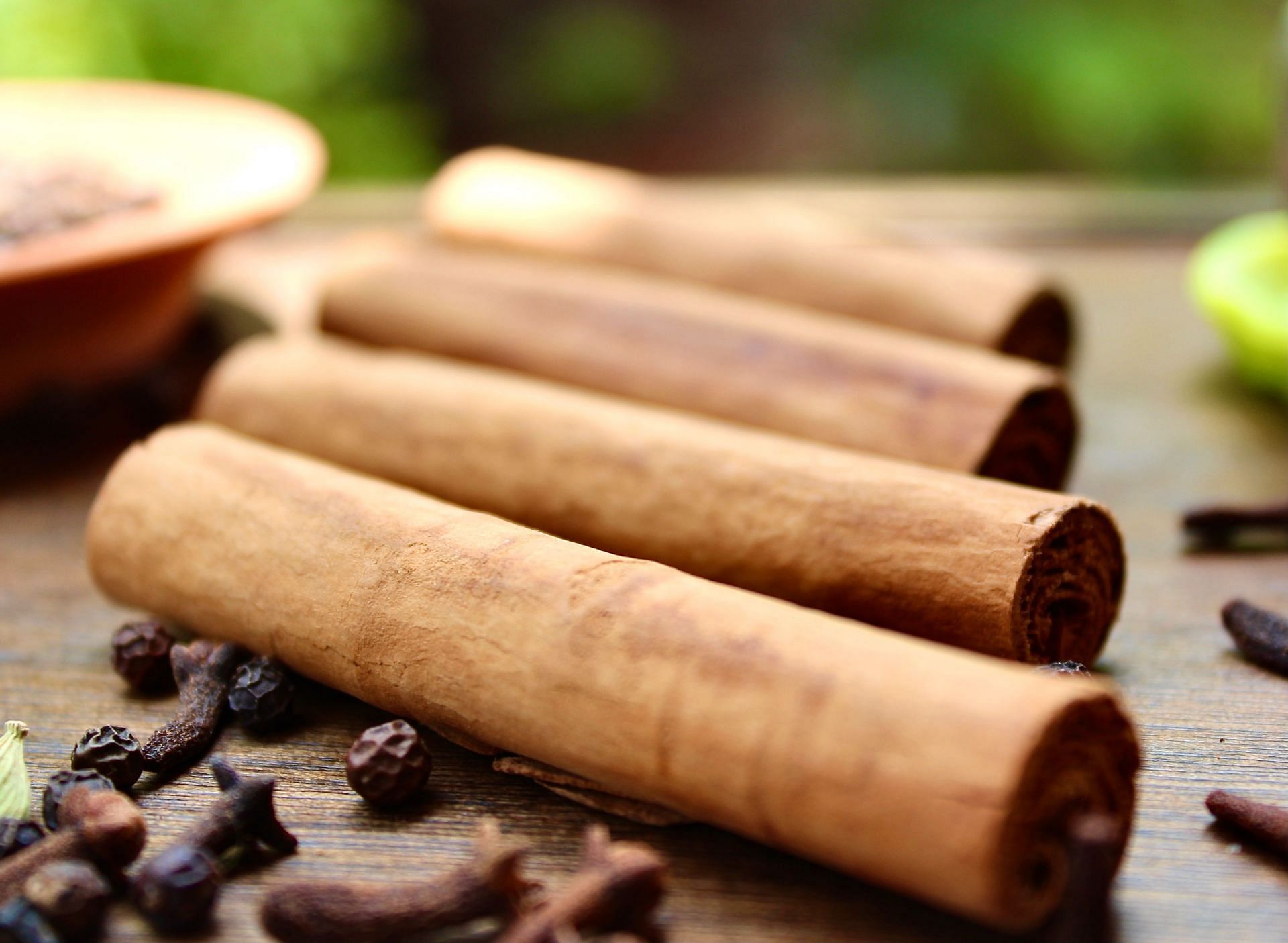 Cinnamon (image via Unsplash/Rens D)